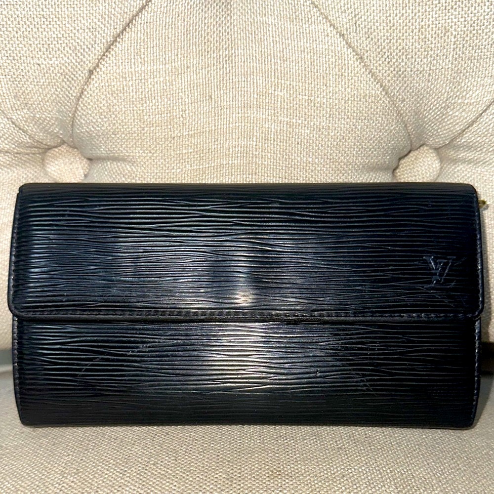 Louis Vuitton Black Epi Wallet